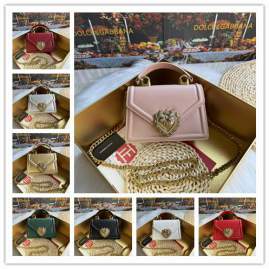 Picture of Dolce Gabbana Handbags _SKUfw218629971fw